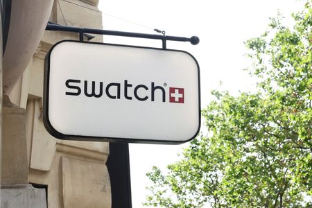 Swatch Seeks $170 Million From Samsung in Smartwatch Trademark Battle