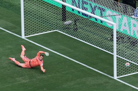 Germany’s World Cup Wake-Up Call: 2-1 Loss to Ecuador Raises Red Flags