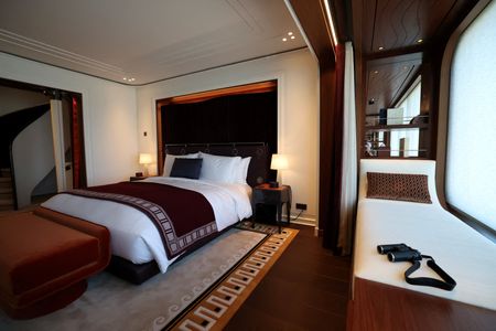 Orient Express Targets AI Billionaires With Luxury Yachts and Mega-Event Access