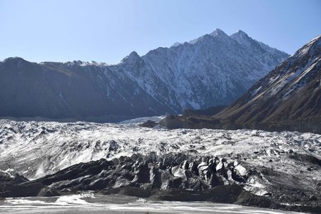 Powerful Earthquake Rattles Afghanistan and Pakistan, Sparking Panic