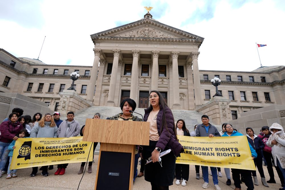 Mississippi Law to Create Registry of Undocumented Immigrants, Sparking Backlash