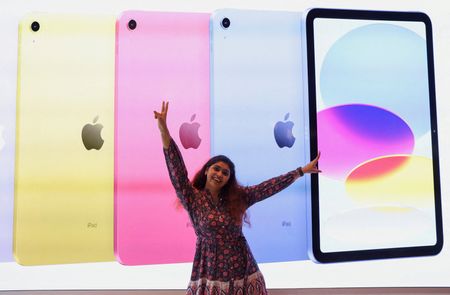 Apple Fights Back Against India’s Antitrust Probe, Claims Investigators Copied Rivals