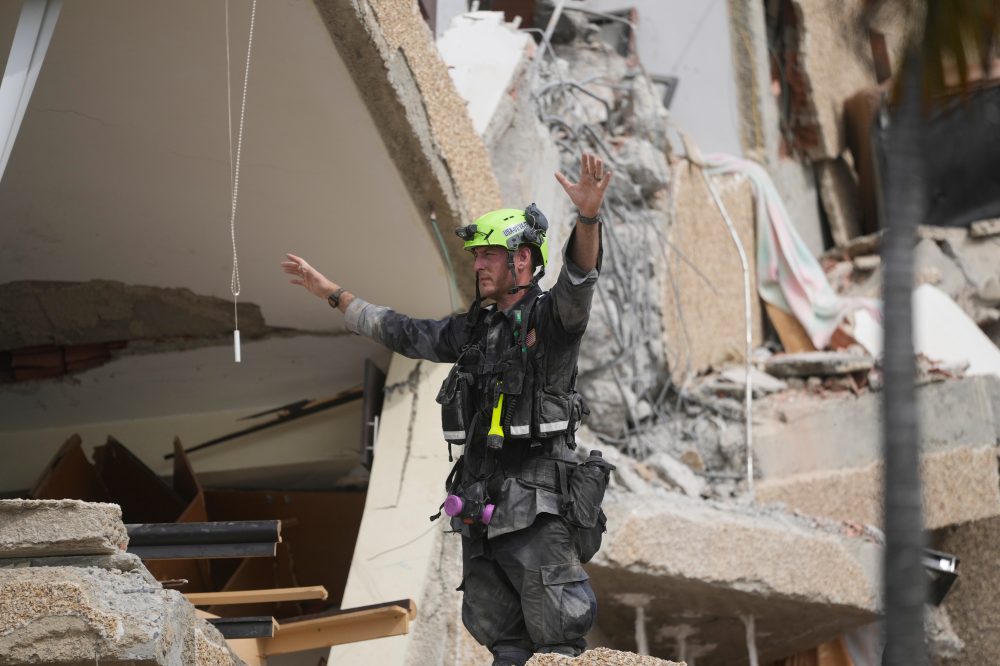 Earthquake Survival: How Long Can Victims Endure Trapped in Rubble?