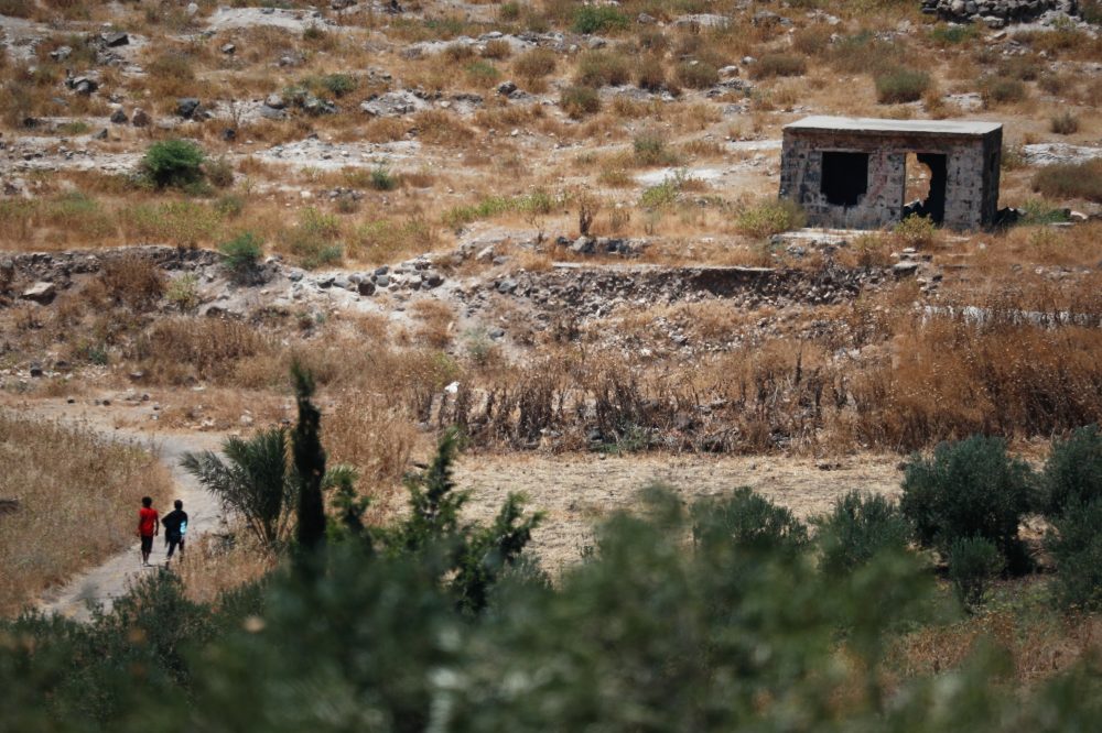Syrian Villagers Push Back Against Israeli Military Patrols in Abdin
