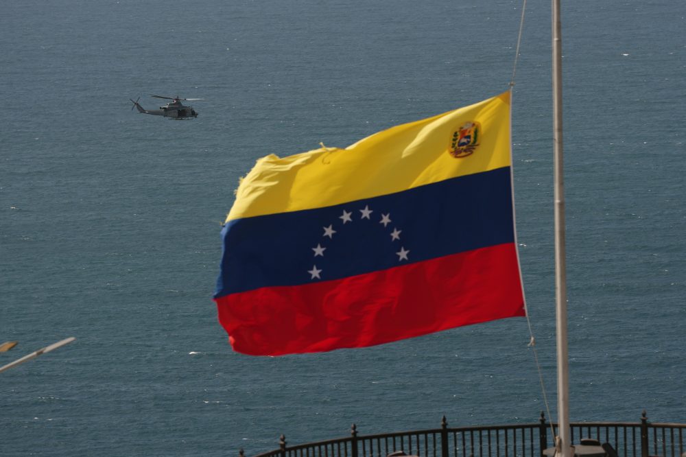 Over 100 Deported Venezuelans Missing After Deadly Earthquakes Strike Hours After Arrival