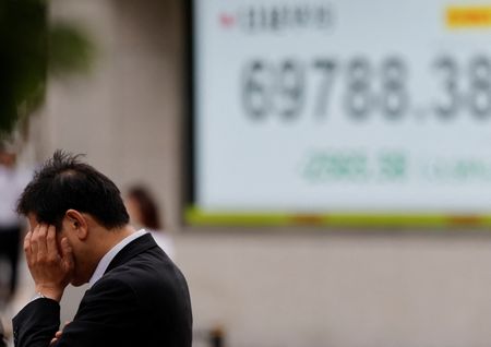 Asian Markets Cap Record Quarter as Dollar Surges, Yen Hits 40-Year Low