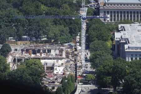 Washington Post: White House Gave No-Bid $500M Contract for East Wing Ballroom