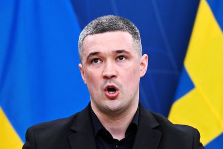 Ukraine Requests $7.5 Billion in EU Military Aid Amid Battlefield Opportunity