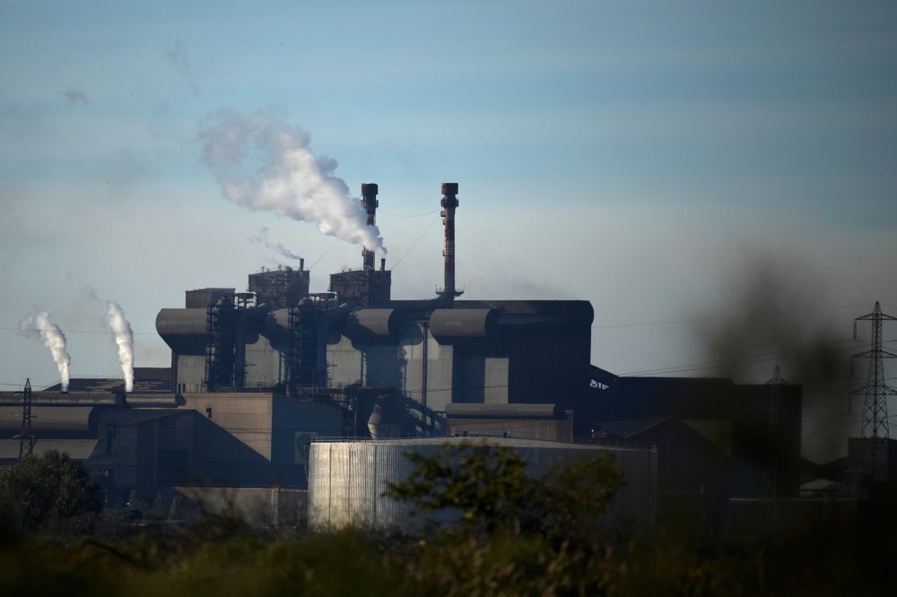 EU Launches New Rules on Steel and Online Parcels to Counter China Trade Gap