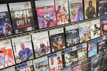 Sony to Phase Out Physical Game Discs for PlayStation by 2028