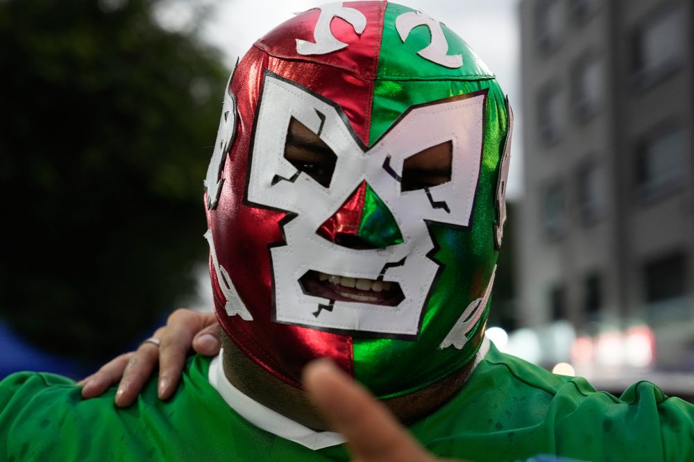 Lucha Libre Fever Sweeps World Cup Host Mexico as Masked Wrestlers Take Over the Streets