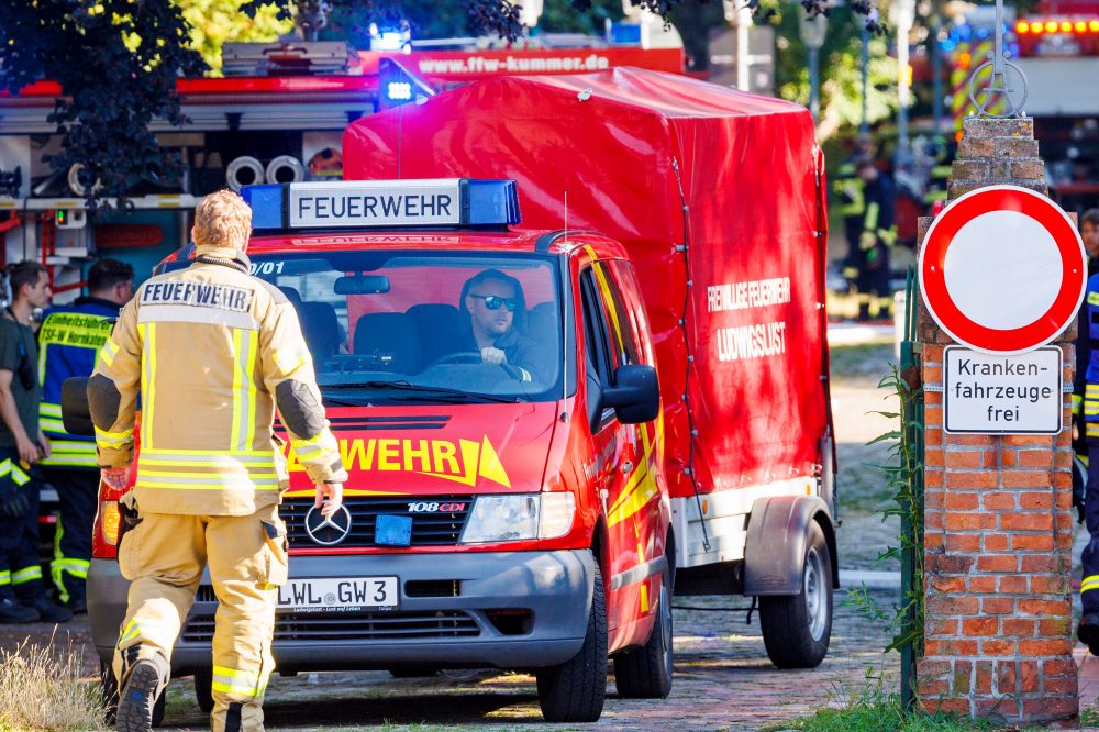 2 Dead After Pre-Dawn Fire Breaks Out at Hospital in Northwestern Germany