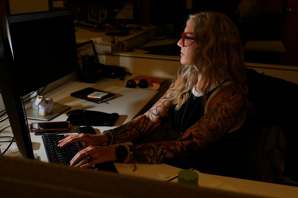 Administrative Assistants Face AI Threat — But Many Are Fighting Back