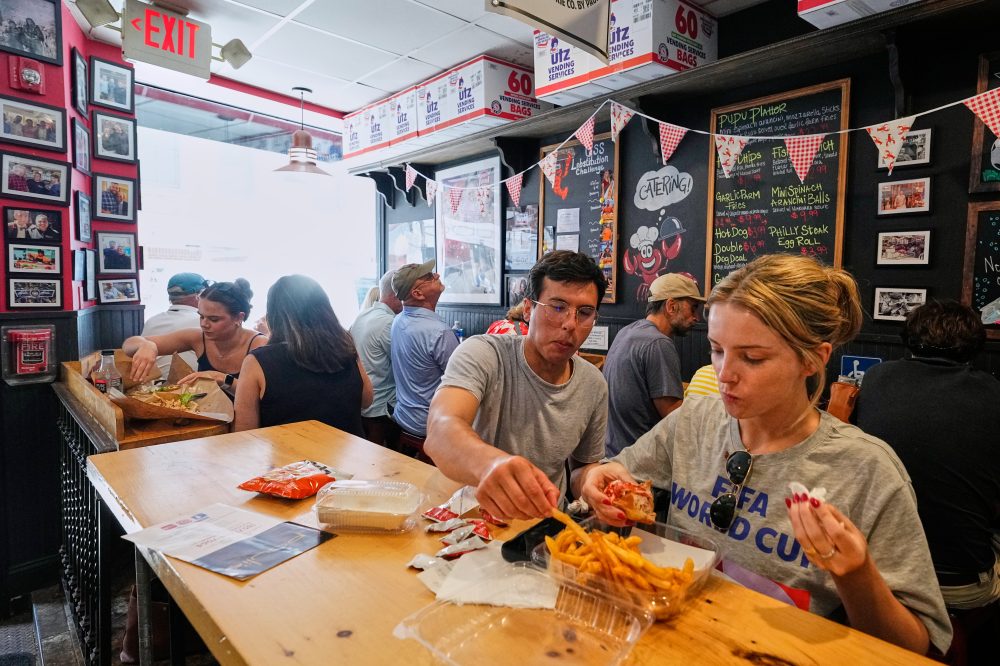 World Cup Fans Are Falling Hard for North American Food