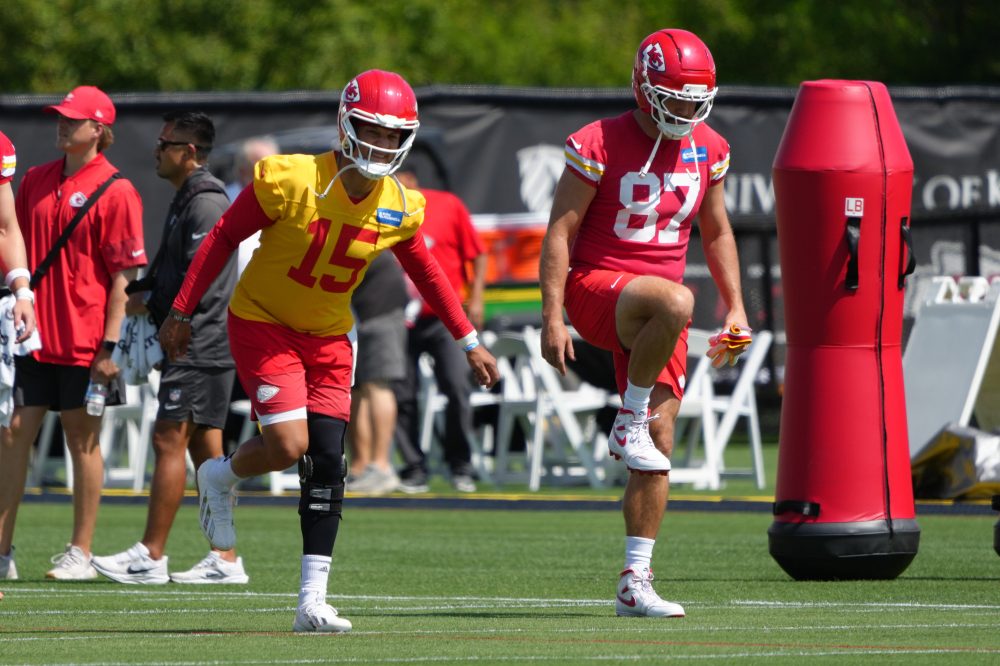Sports Stars Expected at Travis Kelce and Taylor Swift’s Friday Wedding at MSG