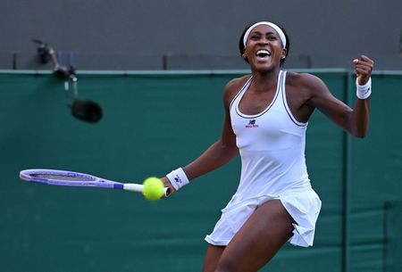 Gauff Battles Past Compatriot Liu to Reach Wimbledon Fourth Round