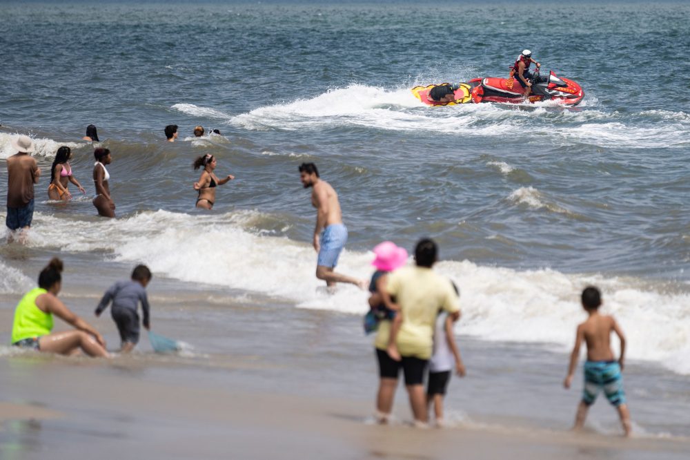 Shark Bites Swimmer at Jones Beach; NYC Beaches Temporarily Closed