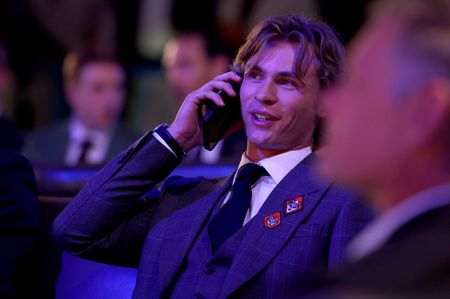 Toronto Maple Leafs Lock Up Top Draft Pick Gavin McKenna to Entry-Level Deal