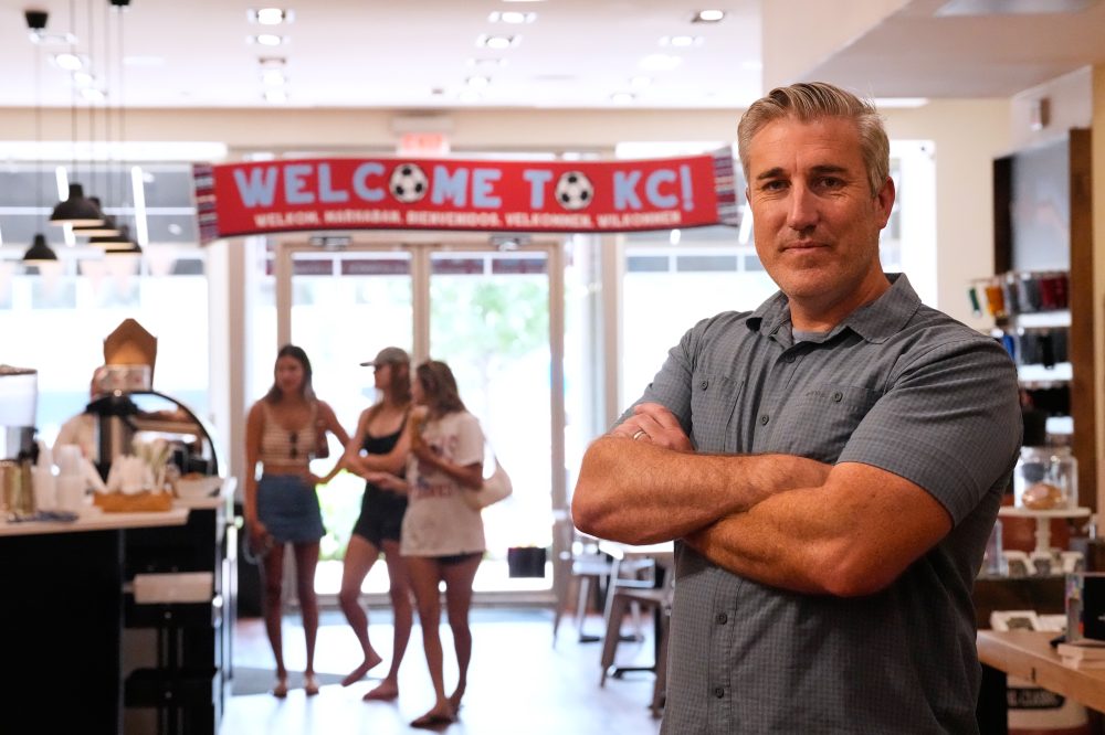 Staying Close to Home: Small Businesses Benefit as Americans Cut Back on Travel