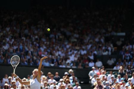 Wimbledon Shocker: Eala Upsets Champion Swiatek in Third Round