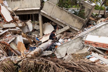 Venezuela Earthquake Death Toll Climbs to Nearly 3,000