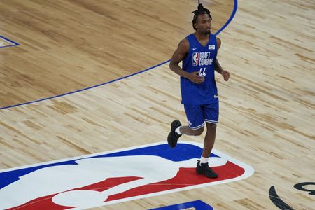 Jazz Rookie Darryn Peterson Dazzles With 28 Points in Summer League Debut