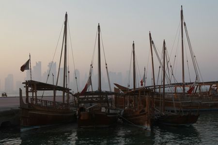Qatar Lifts Maritime Suspension, Orders All Vessels Back to Sea