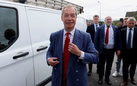 UK’s Farage Denies Breaking Parliamentary Rules Over Undeclared Benefits