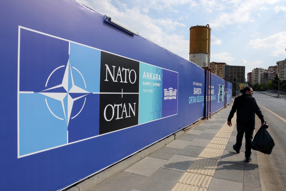 Trump Set to Meet Zelenskyy and Syria’s al-Sharaa at NATO Summit in Turkey