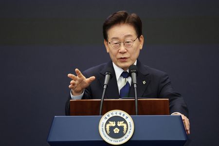 South Korea’s President Pushes for Speed on $576 Billion Chip and AI Investment Plan