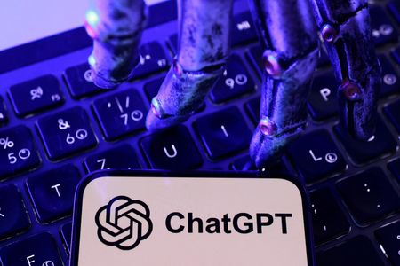 UK Regulator Urges Review of AI Chatbot Rules as Consumers Seek Financial Advice