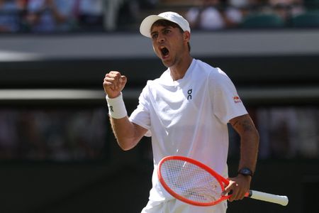 Italian Star Cobolli Reaches Wimbledon Quarter-Finals After Beating De Minaur