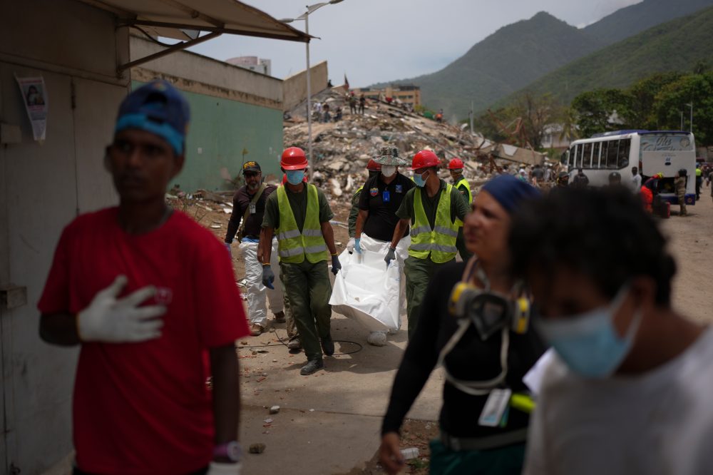 Venezuelans Left to Dig Out Their Dead as Earthquake Rescue Effort Ends