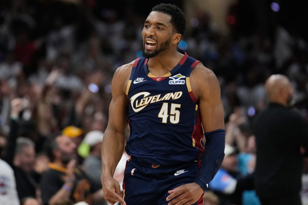 Donovan Mitchell Signs $273 Million Extension to Stay with Cleveland Cavaliers