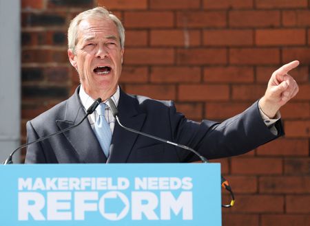Nigel Farage Resigns From Parliament, Forces Vote on His Own Future
