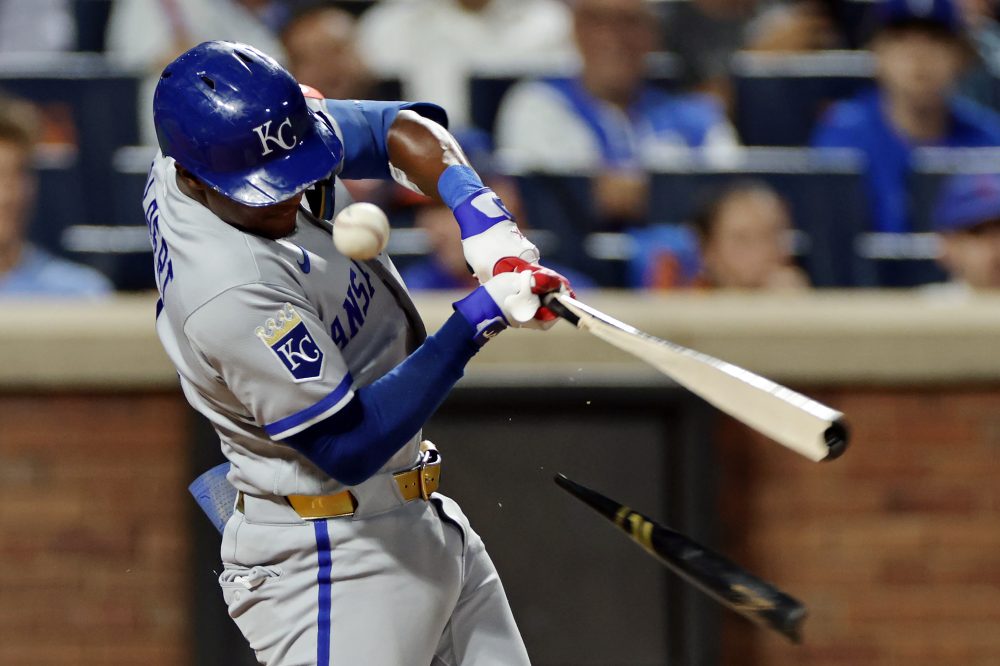 Kansas City Royal Ties 122-Year-Old MLB Record with 12 Straight Hits
