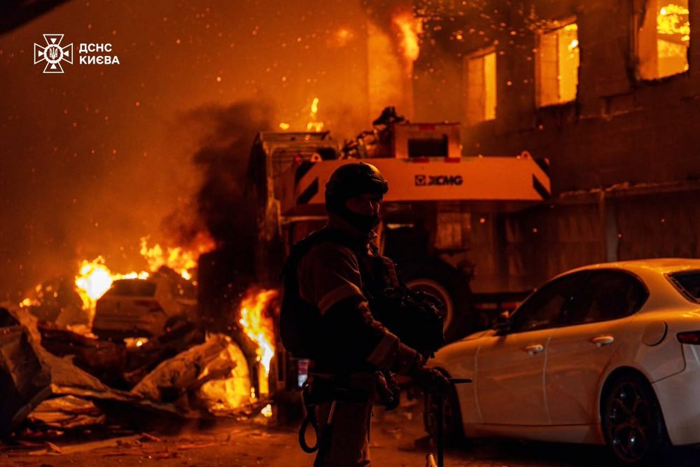 Russia Kills 3 in Ukraine, Strikes Kyiv for Second Straight Night