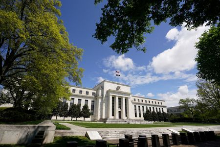 Fed Minutes Release Sparks Debate Over How Much Warsh Will Reveal