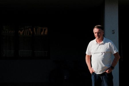 Brazilian Police Search Bolsonaro’s Home for Weapons, Find Nothing