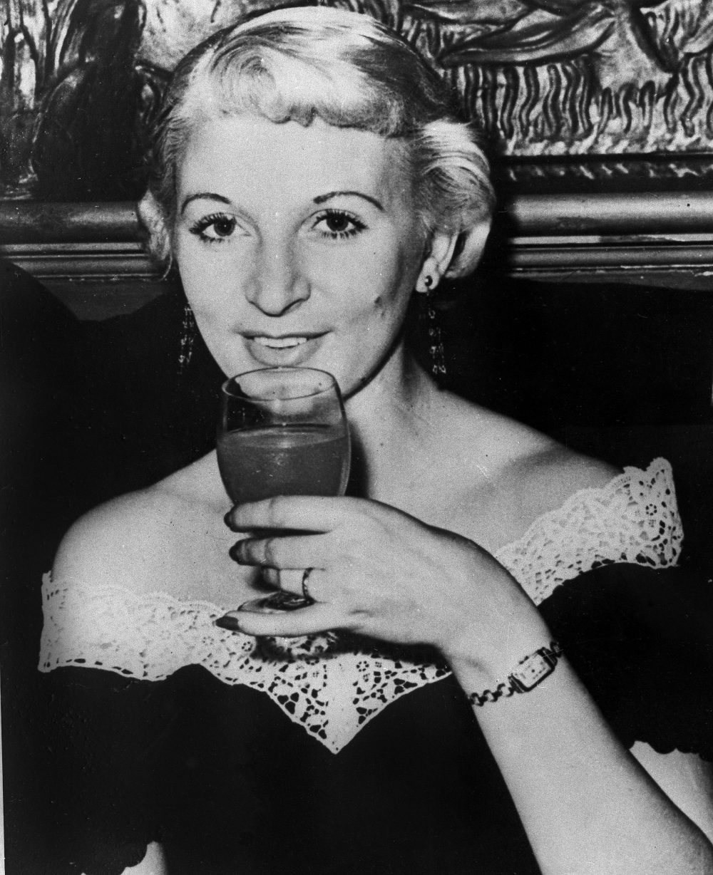 Britain Grants Conditional Pardon to Last Woman Executed, Hanged in 1955