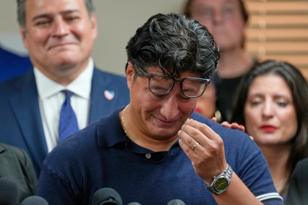 Family, Advocates Demand Independent Investigation After ICE Fatally Shoots Houston Man