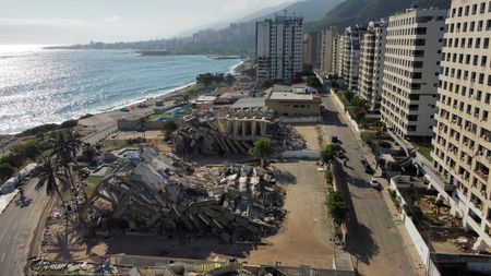 Venezuela Earthquake Death Toll Climbs to 3,811