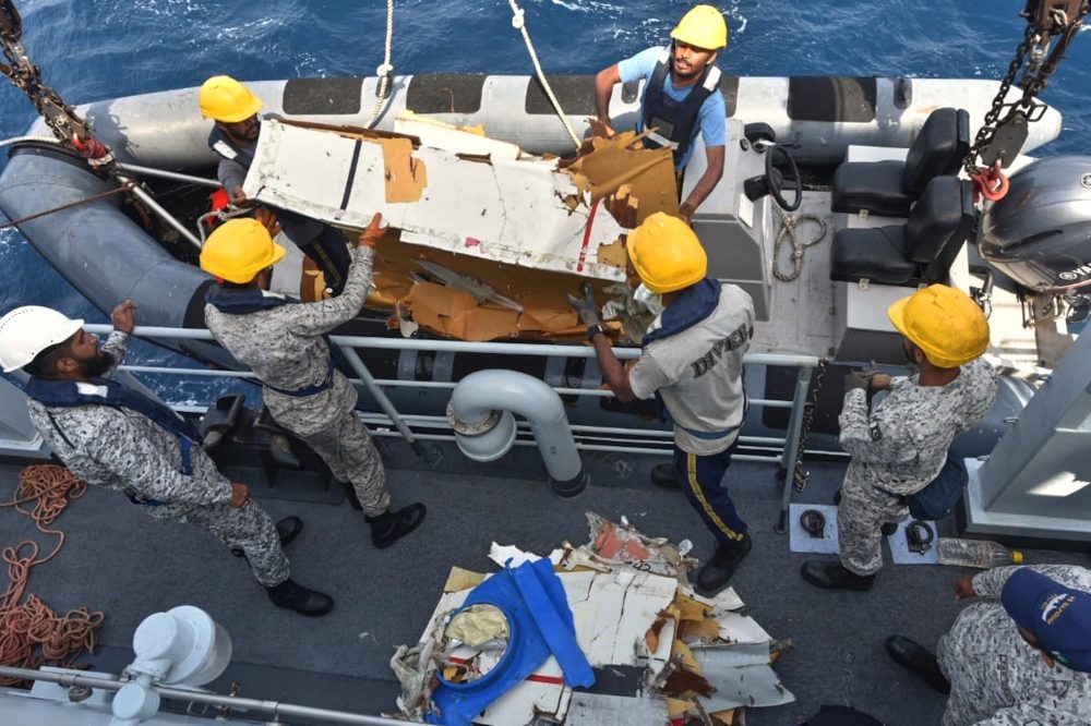 Pakistani Navy Fights Rough Seas Searching for Cargo Plane Crew on Day 2