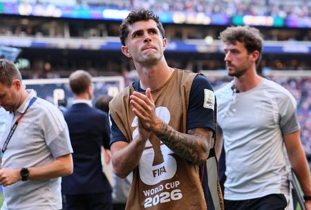 Pulisic Suffers Microfracture in Right Leg During World Cup Loss to Belgium