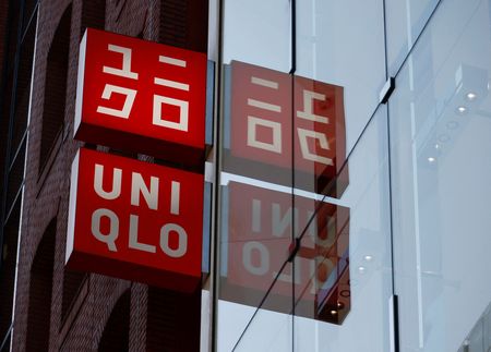 Uniqlo Owner’s Stock Tumbles in Tokyo Despite Record Profit Forecast