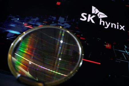 Wall Street Banks Pocket $260M in Fees from SK Hynix Mega Share Sale