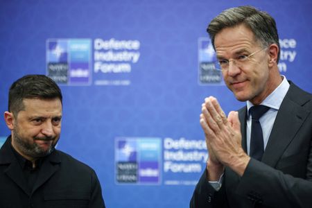 NATO Chief and Zelenskiy to Attend ‘Coalition of the Willing’ Meeting in Paris