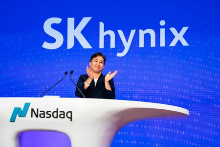 SK Hynix CEO Warns 2027 Will Bring Worst-Ever Memory Chip Shortage