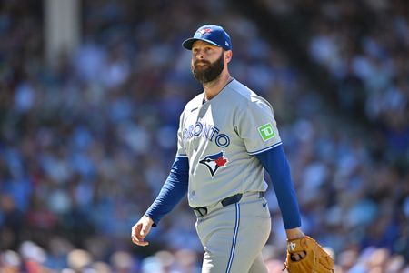 Minnesota Twins Pick Up Reliever Tommy Nance in Trade with Toronto