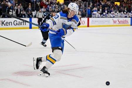St. Louis Blues Re-Sign Forward Oskar Sundqvist to New One-Year Deal